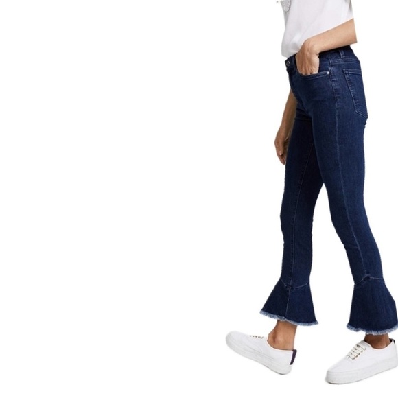 ππΈ IRO Berry High-Rise Flare Crop Jeans | Sz 28 | Frayed Hem Stretch Rocker Chic - Picture 6 of 7